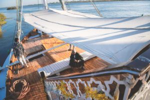 DSC_1804_RE front workers 2025