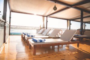 DSC_1817_RE sundeck loungers 2025