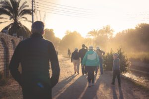 DSC_1892_RE people walking 2025