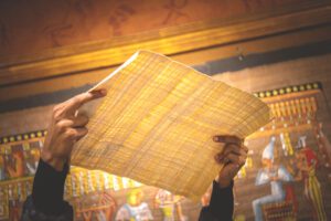 DSC_4776_RE papyrus closeup hands 2025